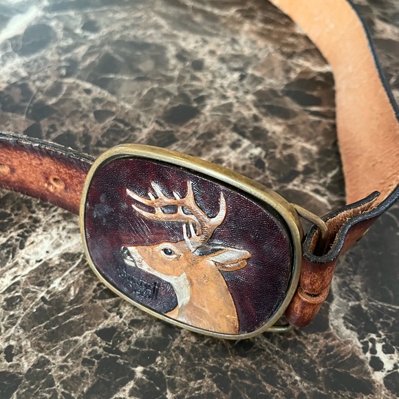 Eagle leather works leather belt with stag belt buckle size 34 - Picture 5 of 11
